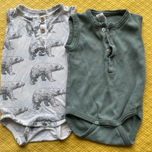 Kate quinn sleeveless onesie set size 6-12 mo.
